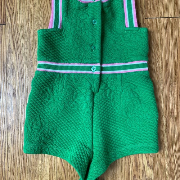 Green Sleeveless Toddler Outfit - Picture 11 of 11